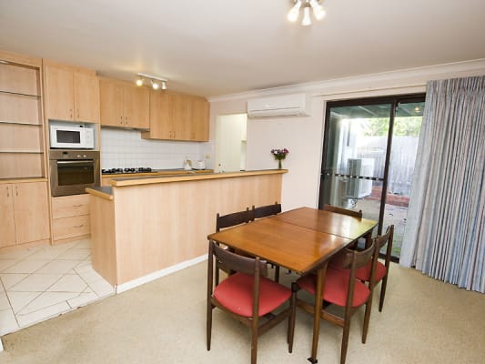 $200 share-house 3 bathrooms cook street crawley wa 6009