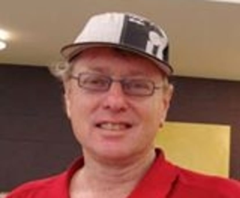 Bruce (67), $220, Non-smoker, No pets, and No children