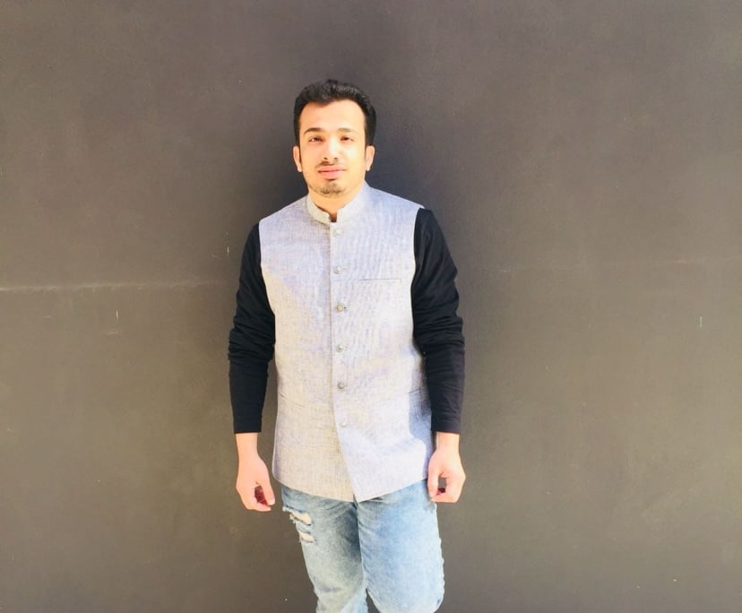 Abdul (32), $350, Non-smoker, No pets, and No children