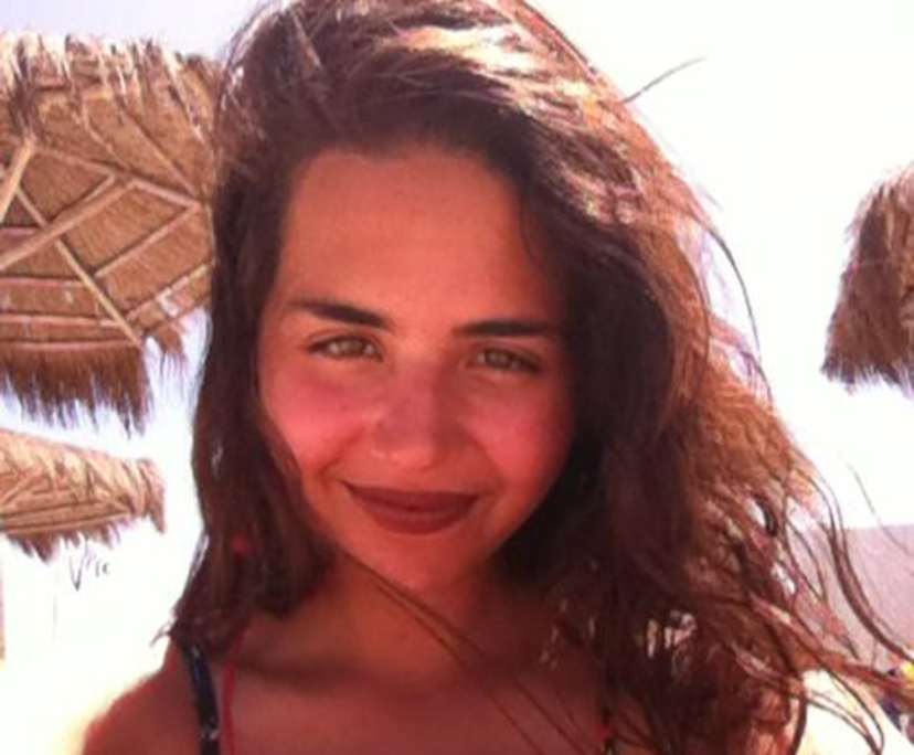 montserrat (25), $420, No pets, No children, and Non-smoker