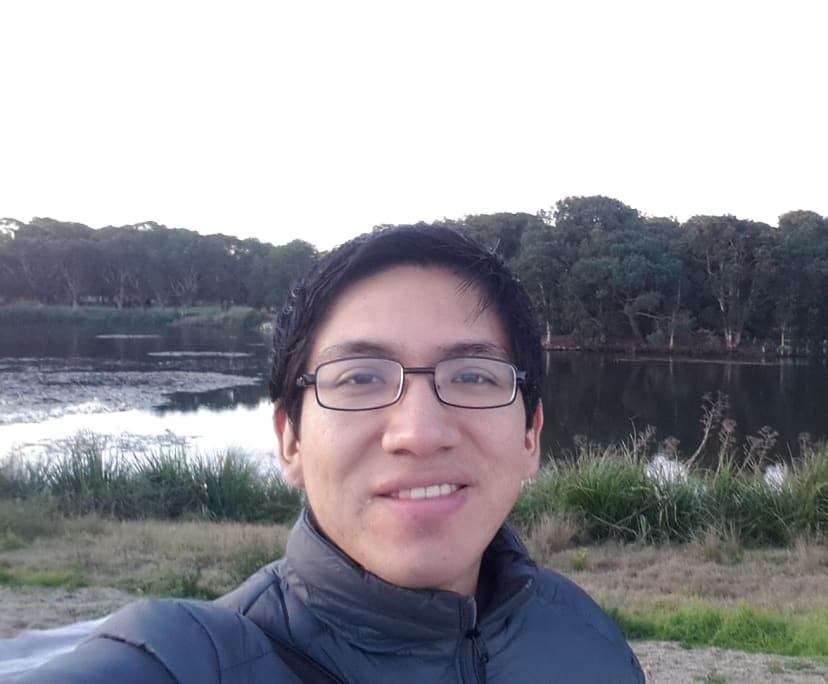 Arturo (33), $700, Non-smoker, No pets, and No children