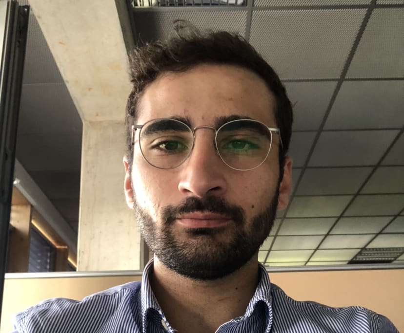 Halil (32), $330, Non-smoker, No pets, and No children