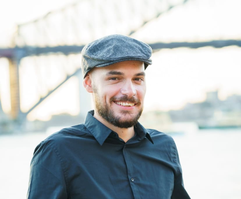 Marcos (34), $350, Non-smoker, No pets, and No children