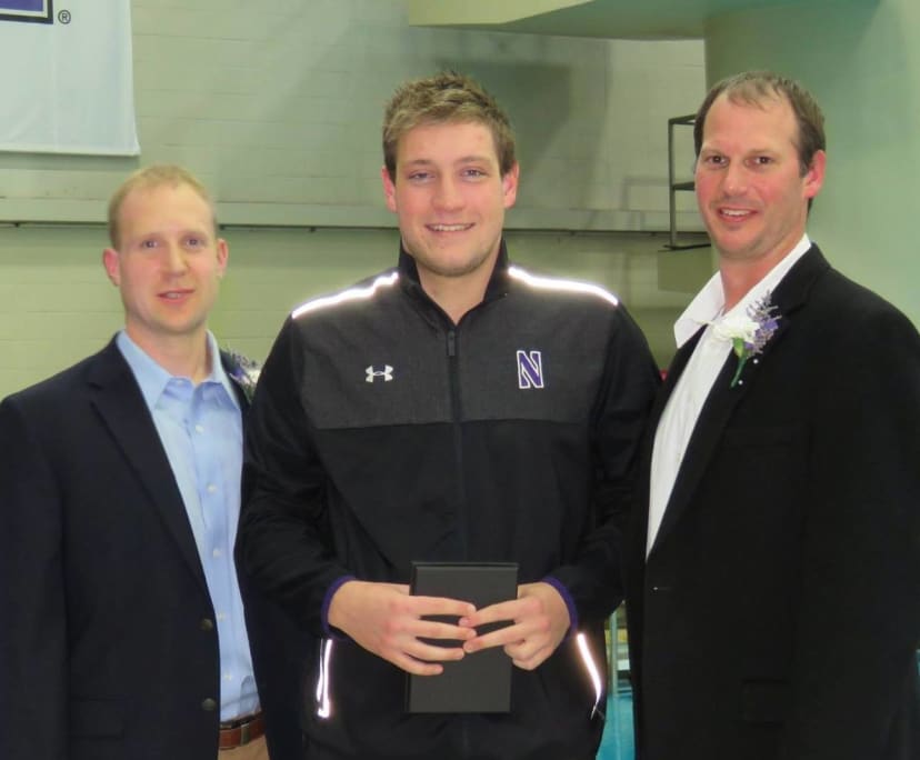 Mark (32), $500, Non-smoker, No pets, and No children