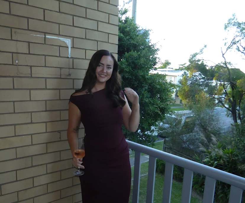 Hannah (26), $270, 
