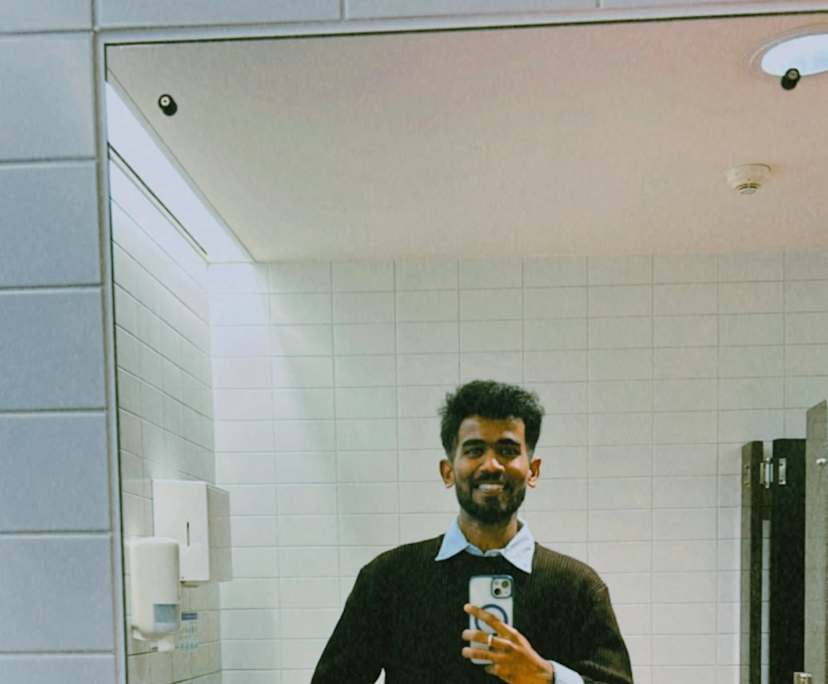 Mugunthan (24), $350, Non-smoker, No pets, and No children