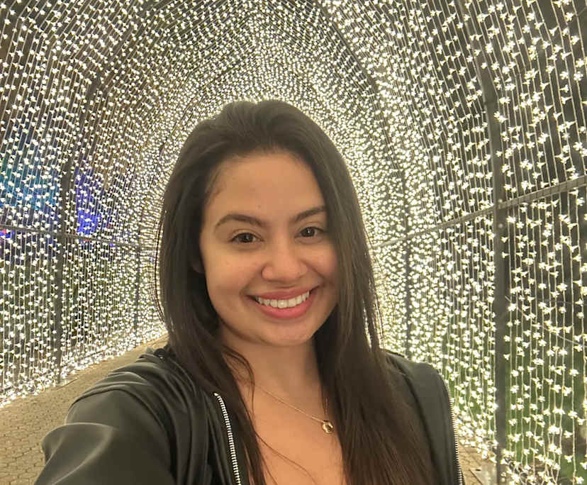 Hianka (29), $400, Non-smoker, No pets, and No children