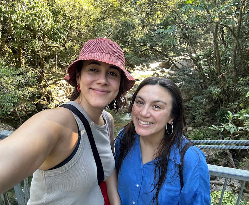 Manuela (29) and Josefina (30), $400, 