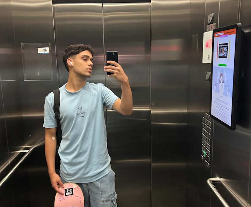 Gustavo