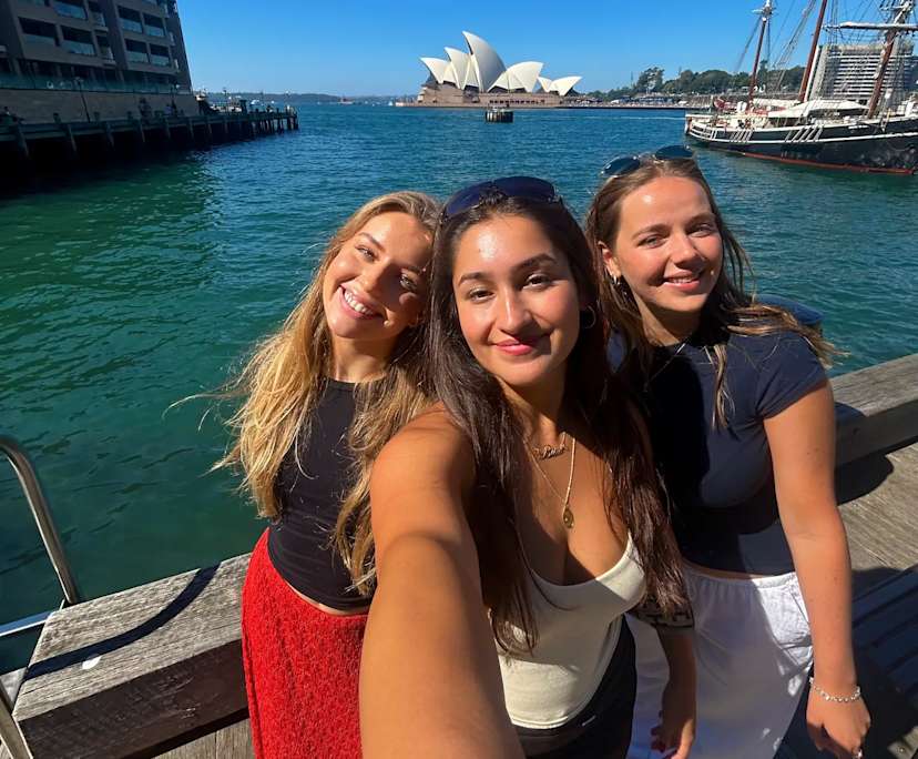 Elena (24), Bita (24) and Sophie (24), $550, 
