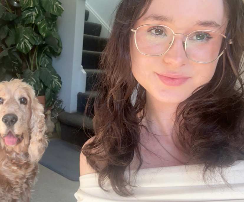 Breanne (22), $280, Non-smoker, Have pets, and No children