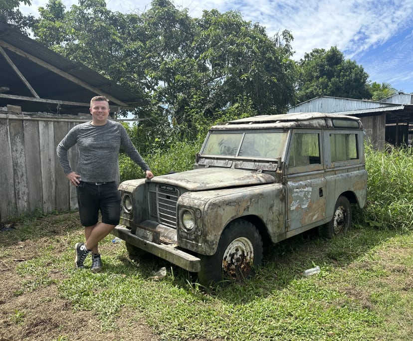 Adam (39), $400, Non-smoker, No pets, and No children