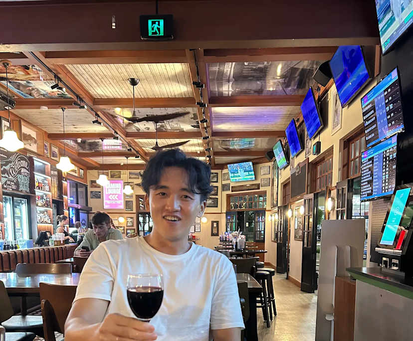 Dongmin Kim (30), $350, Non-smoker, No pets, and No children