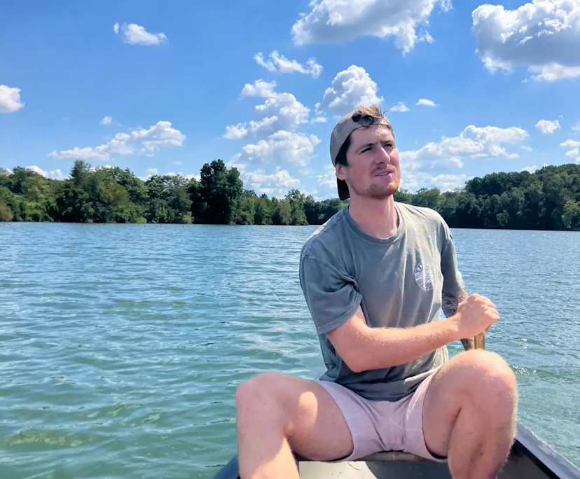 Cameron (25), $280, No pets, Non-smoker, and No children