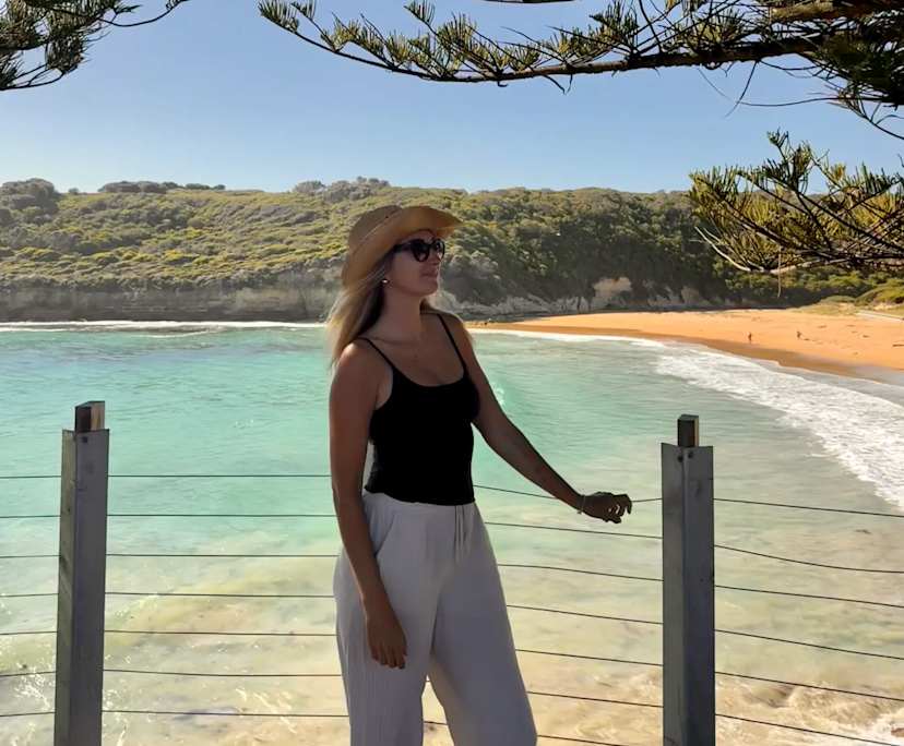 Linda (31), $300, Non-smoker, No pets, and No children