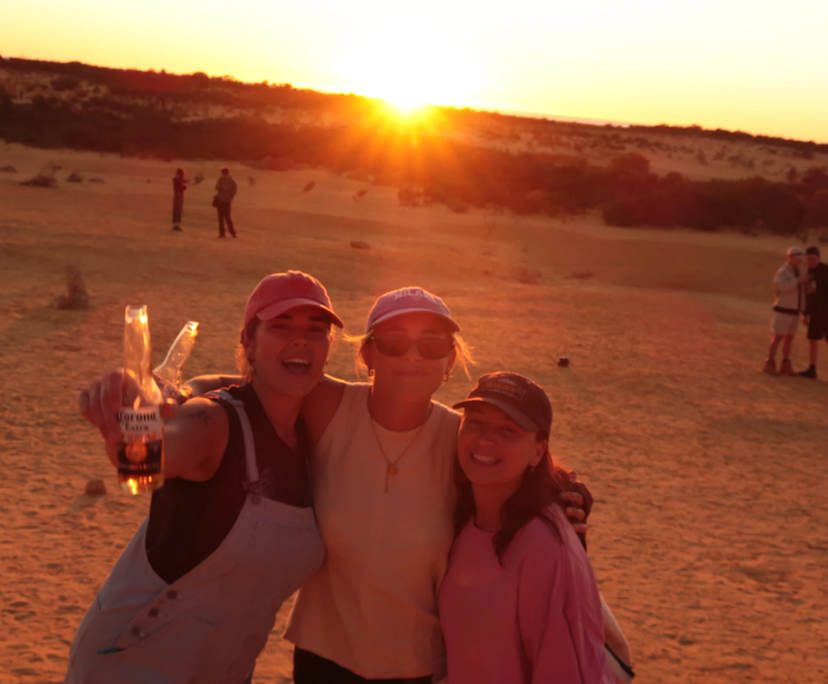 Frankie, Hannah & Eve