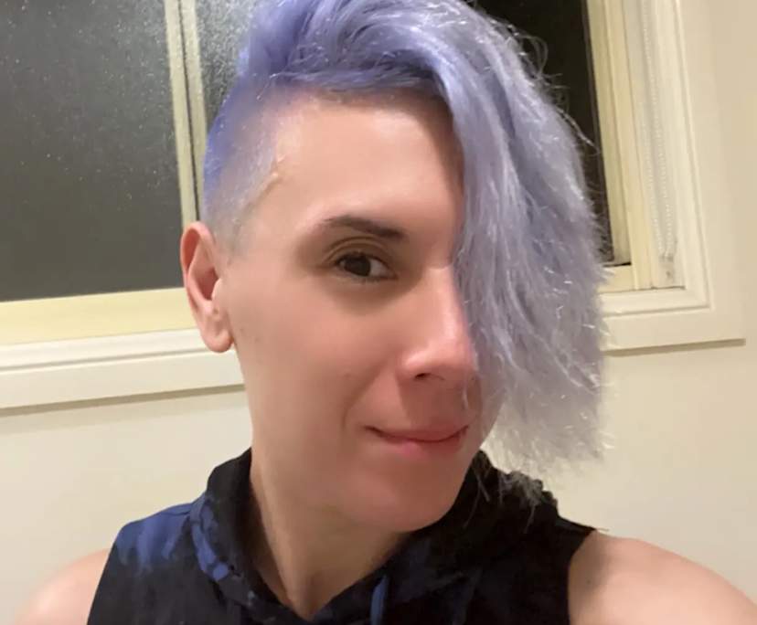Casey (37), $400, LGBTQIA+, Non-smoker, No pets, and No children