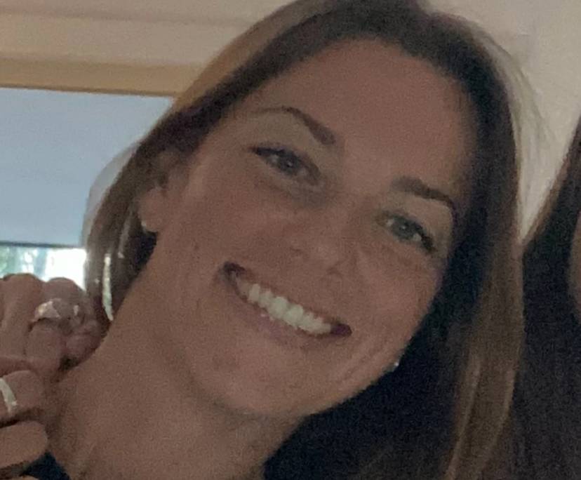 Carly (30), $450, Non-smoker, No pets, and No children