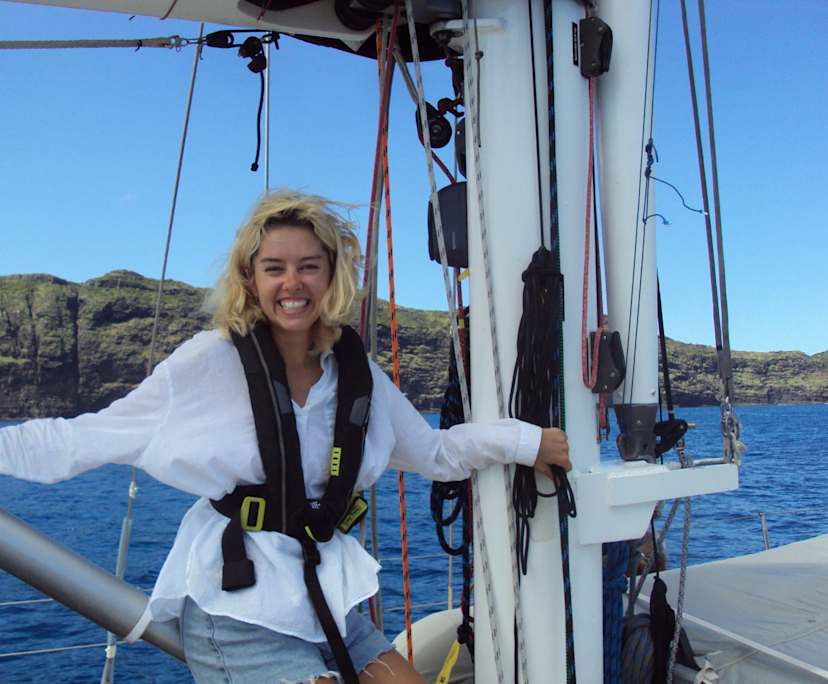 Emily (27), $450, LGBTQIA+, Non-smoker, No pets, and No children