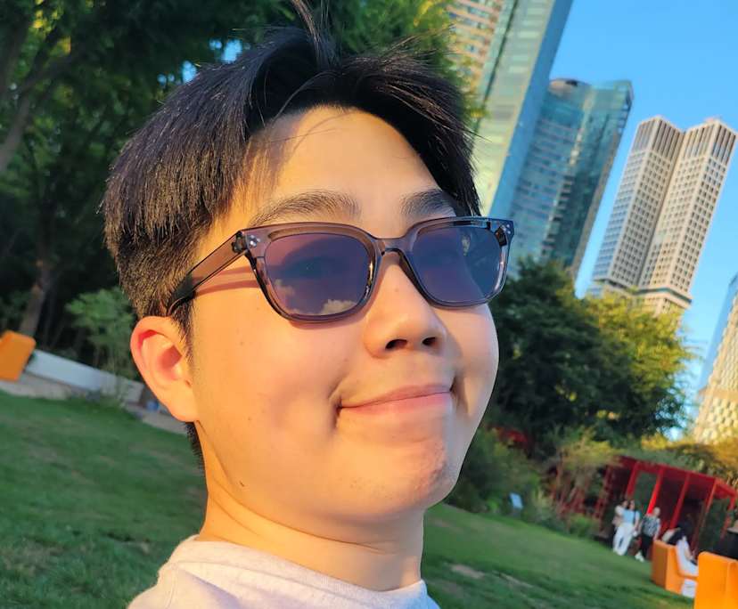 KIM YOUNG KWAN (27), $300, Non-smoker, No pets, and No children