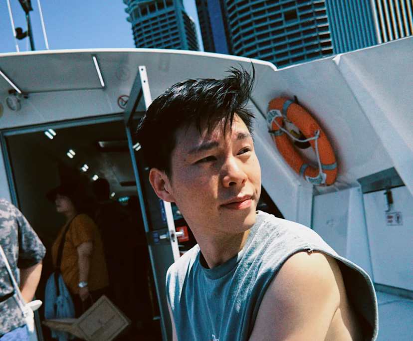 Marco (25), $400, Non-smoker, No pets, No children, and LGBTQIA+