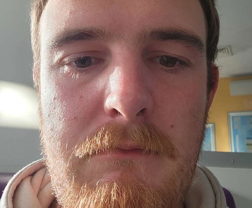 Alexander Lea (26), $250, Smoker, No pets, and No children