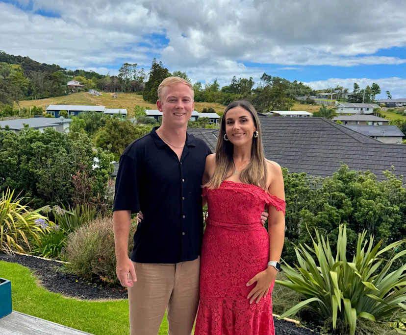 Tane (26) and Hannah (28), $700, 