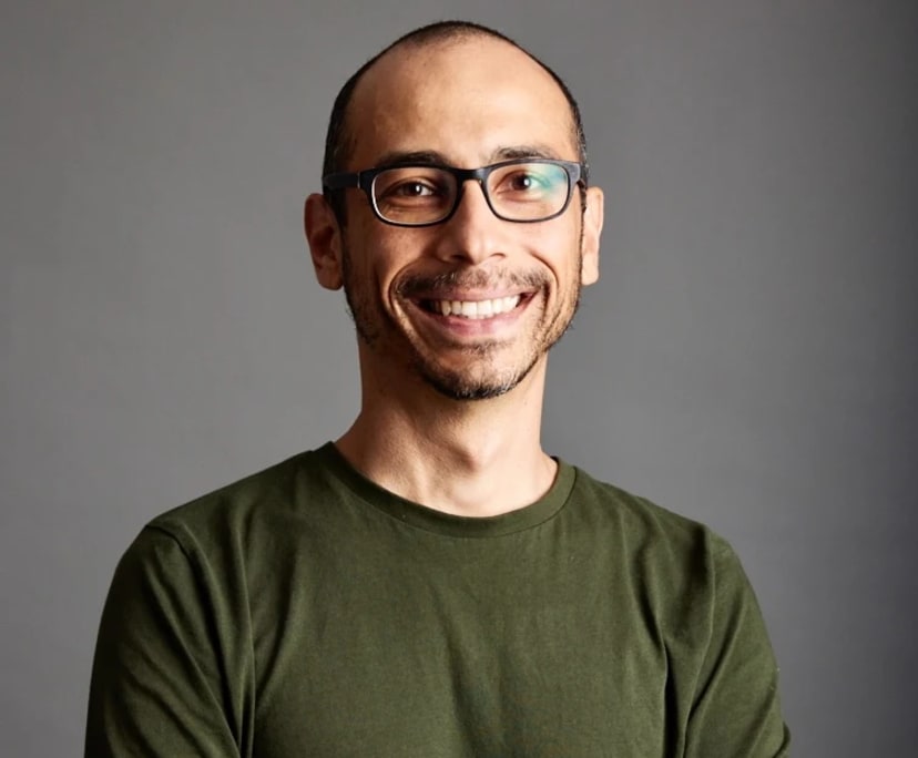 Tawfik (49), $350, Non-smoker, No pets, and No children