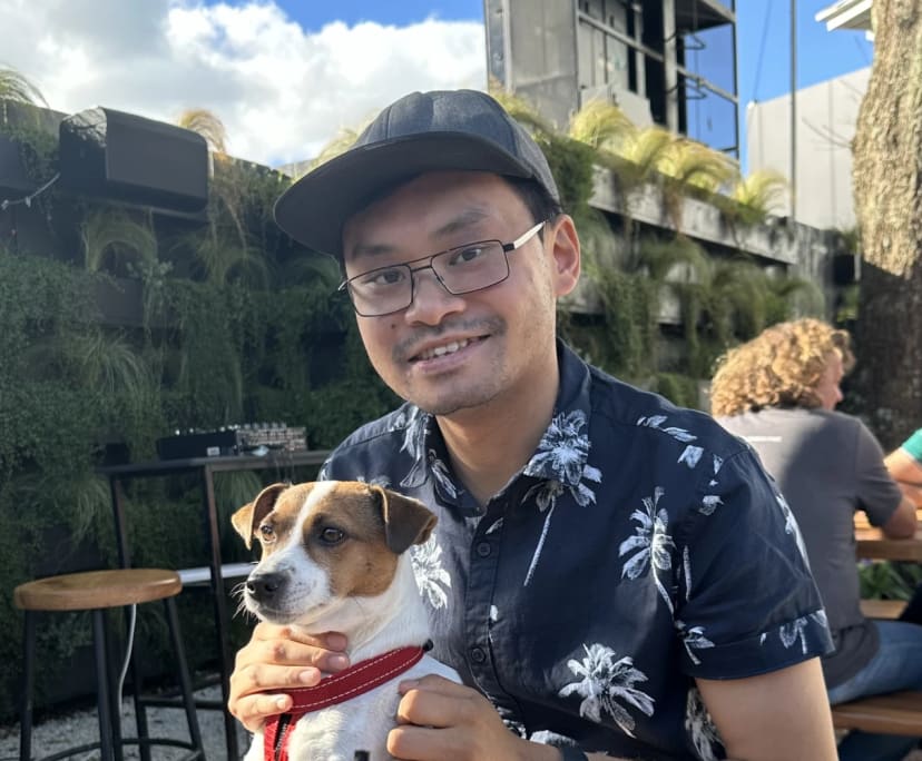 Thomas (28), $400, Non-smoker, No pets, and No children