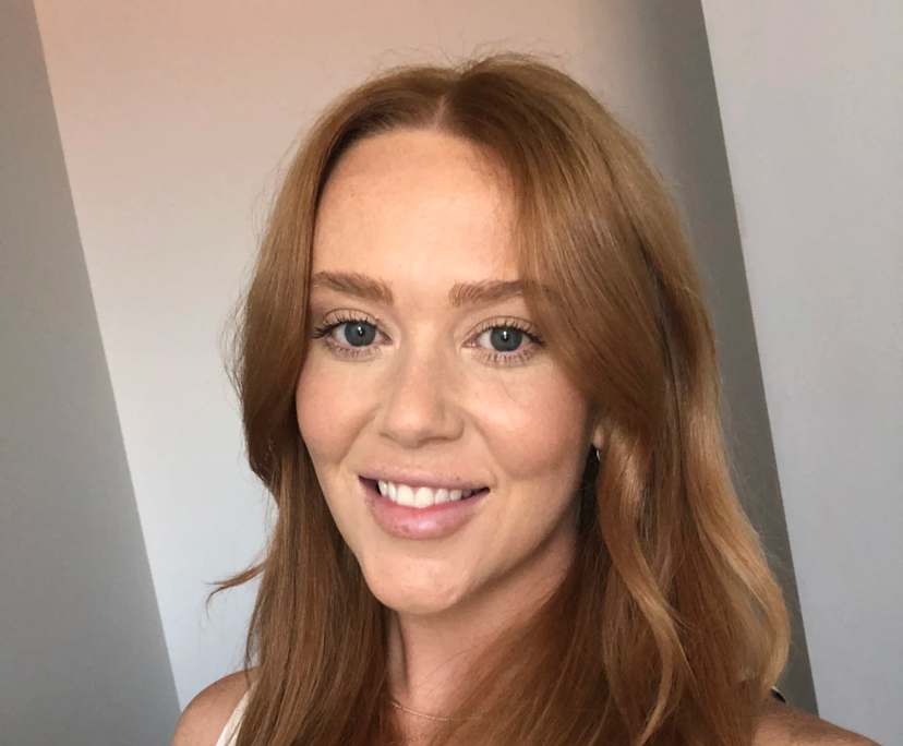 Charlotte (31), $400, Non-smoker, Have pets, and No children