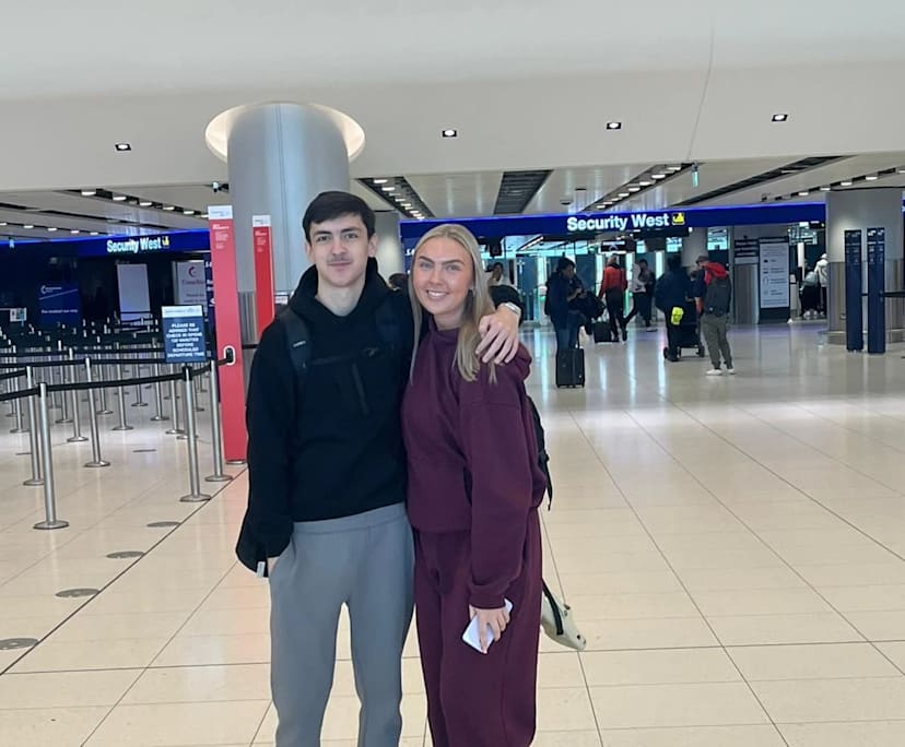 Emma (25) and Callum (19), $400, No pets, LGBTQIA+, Non-smoker, and No children