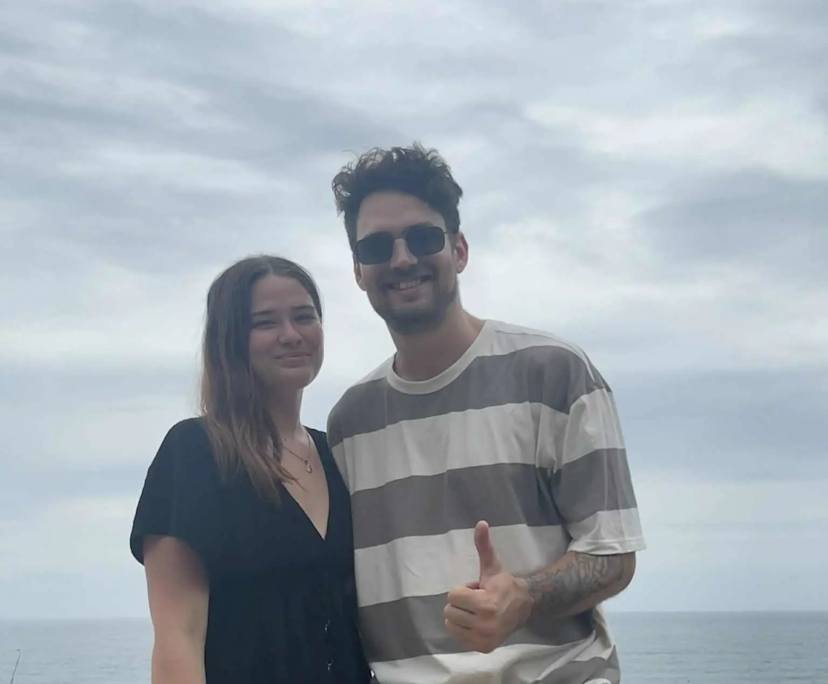 Dylan (27) and Sara (21), $500, Non-smoker, No pets, and No children