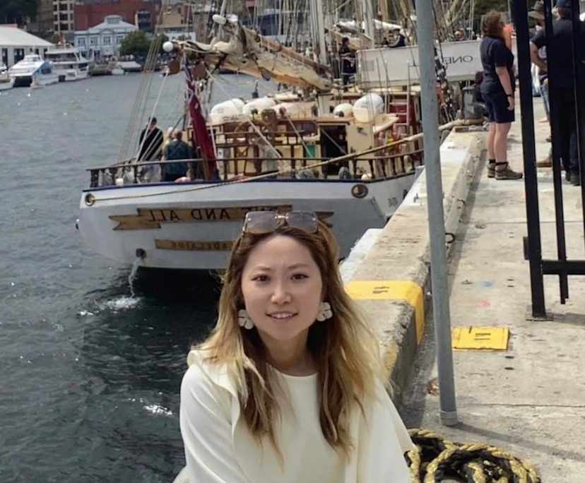 Jennifer (28), $500, 