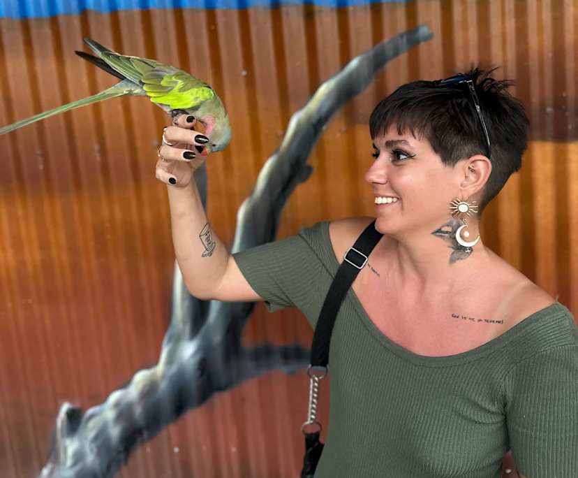 Estefania (30), $500, Non-smoker, No pets, LGBTQIA+, and No children