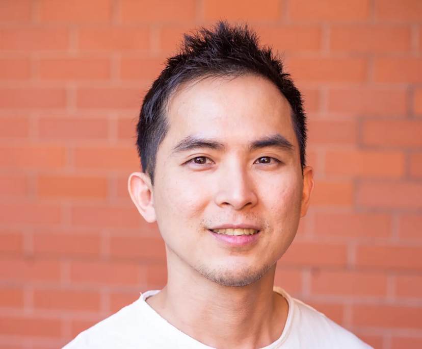 Putra (36), $300, No pets, Non-smoker, and No children