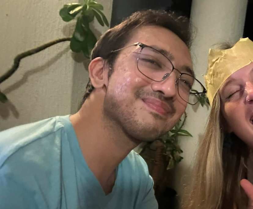 Prakhar (29), $300, Non-smoker, No pets, and No children