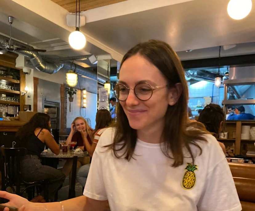Garance (26), $400, Non-smoker, No pets, and No children