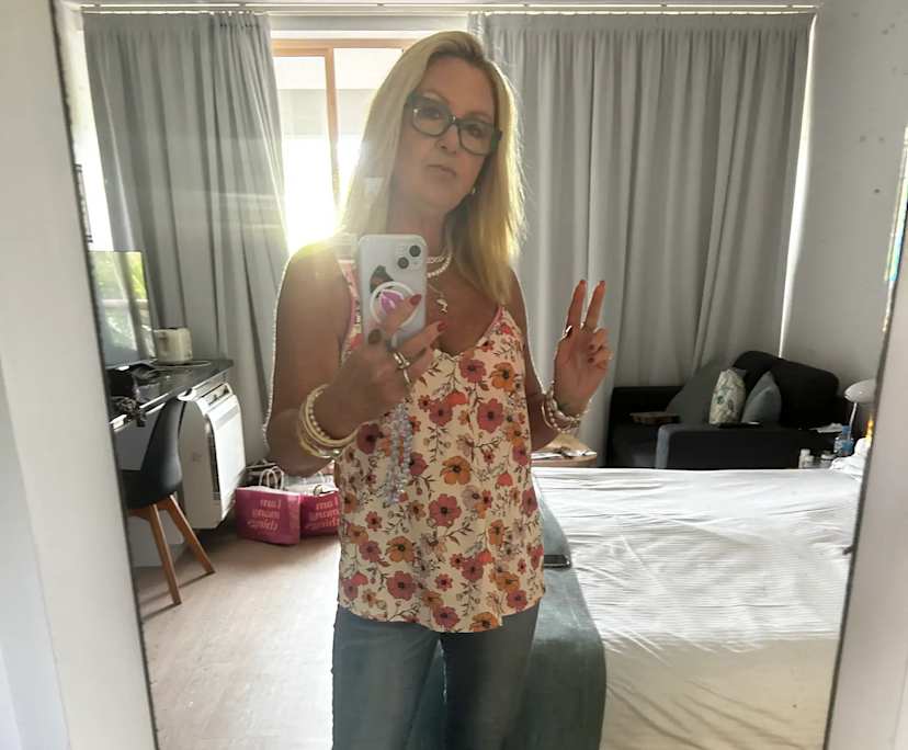 Michelle (58), $250, 