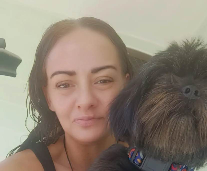 Nyomi Lewis (44), $350, Have pets, Smoker, and No children