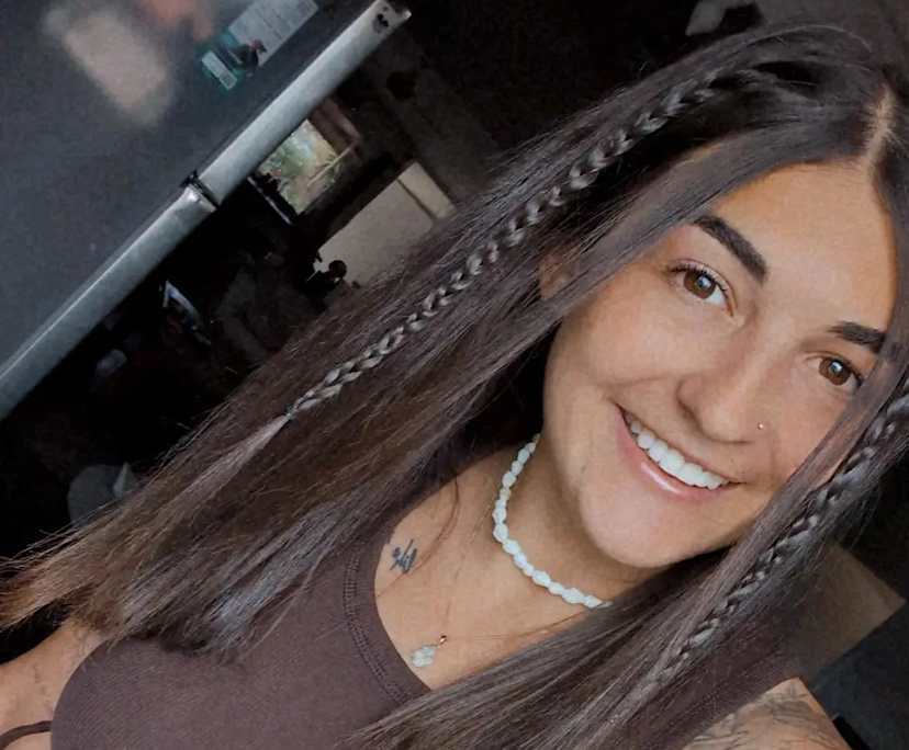 Abbey (27), $250, No pets, Non-smoker, and No children