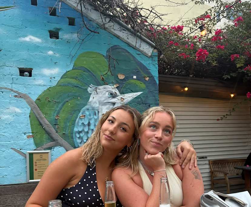 Maeve (21) and Elin (22), $600, 