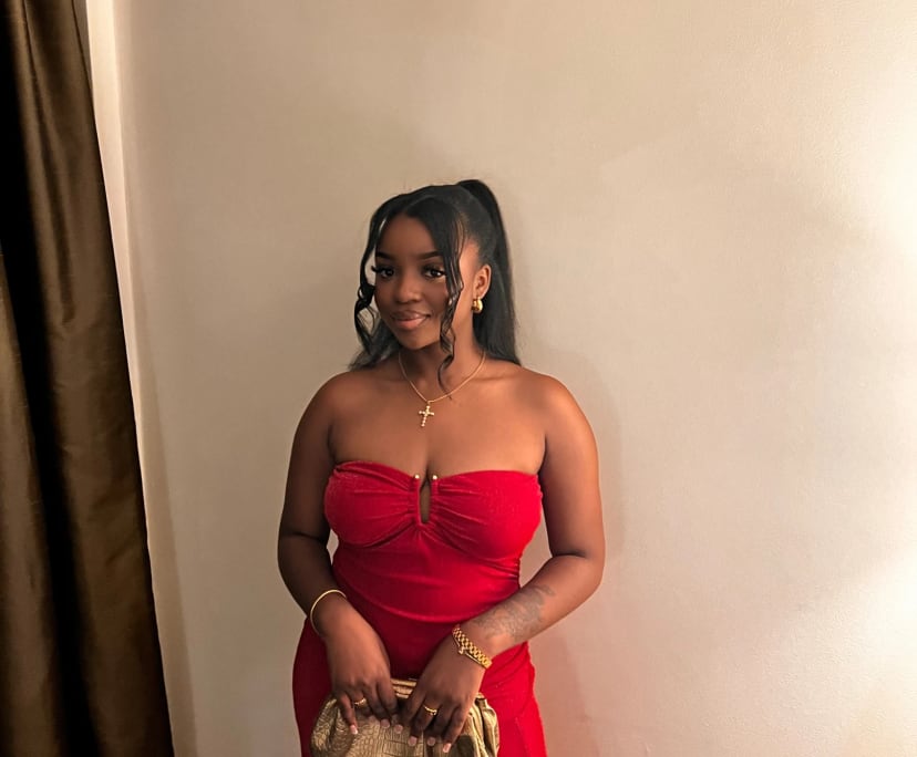 Zuwena (23), $300, 