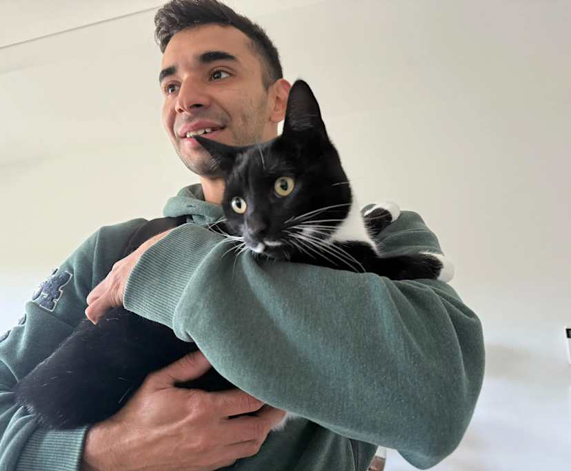 Maximiliano (31), $300, 