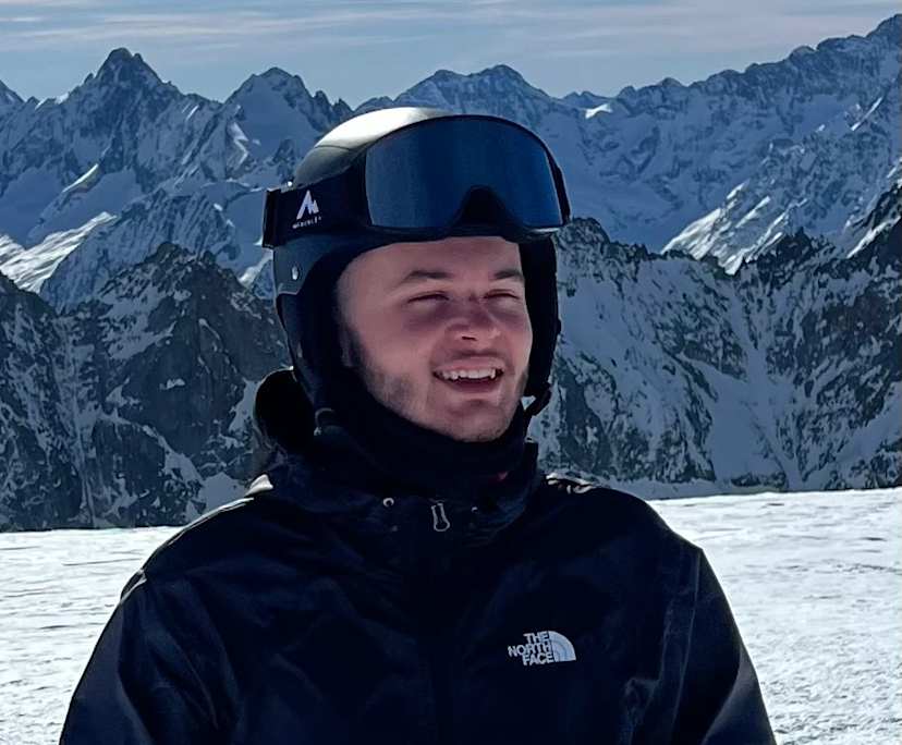 Clement (24), $250, Non-smoker, No pets, and No children