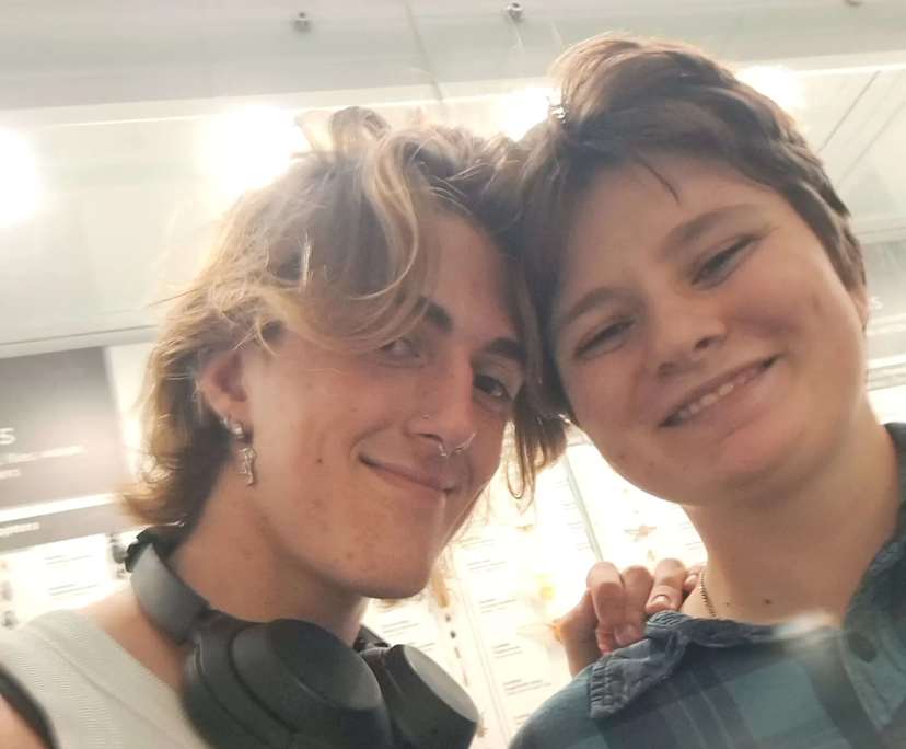 Dylan (19) and Raine (18), $450, LGBTQIA+, Non-smoker, No pets, and No children