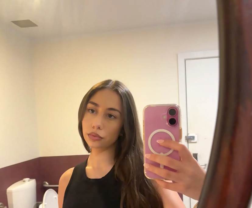 Morgan (22), $400, Non-smoker, No pets, and No children