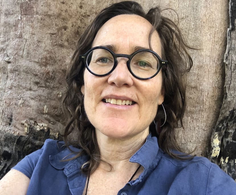 Ria (54), $400, Non-smoker, No pets, and No children