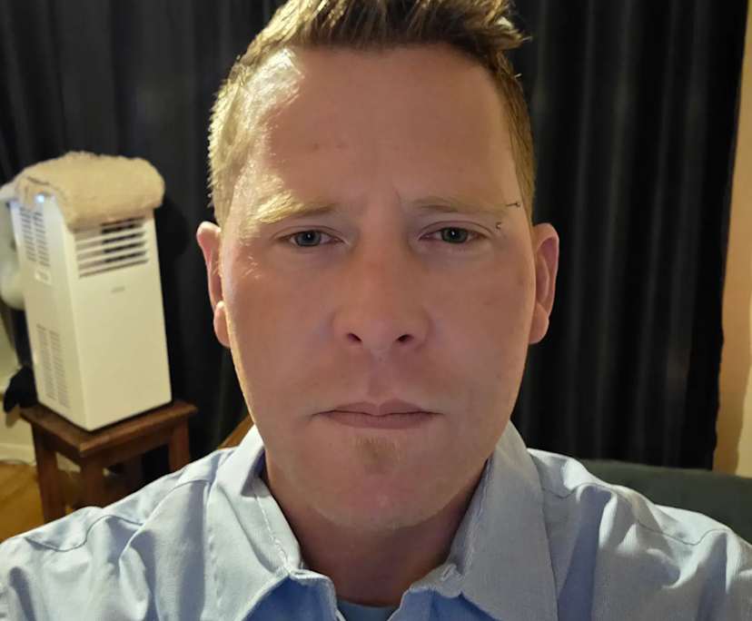 Craig J Witcomb (36), $300, Smoker, No pets, and No children