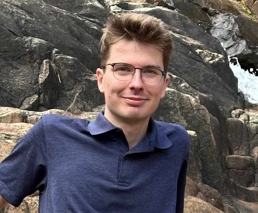 Ben (29), $300, Non-smoker, No pets, and No children