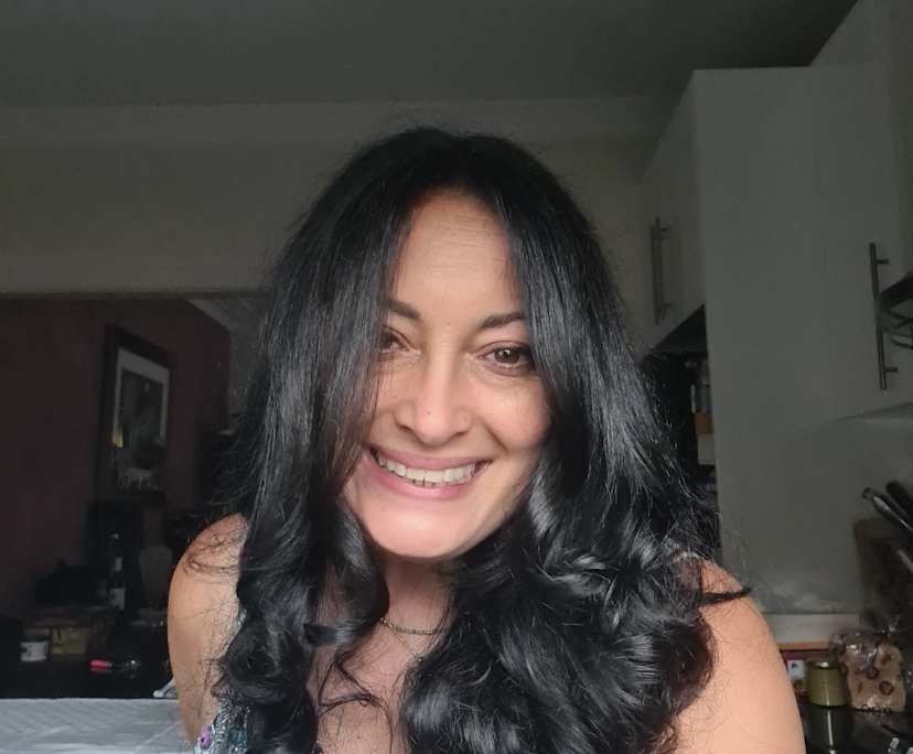 Laura Bolcato (45), $250, No pets, No children, and Smoker